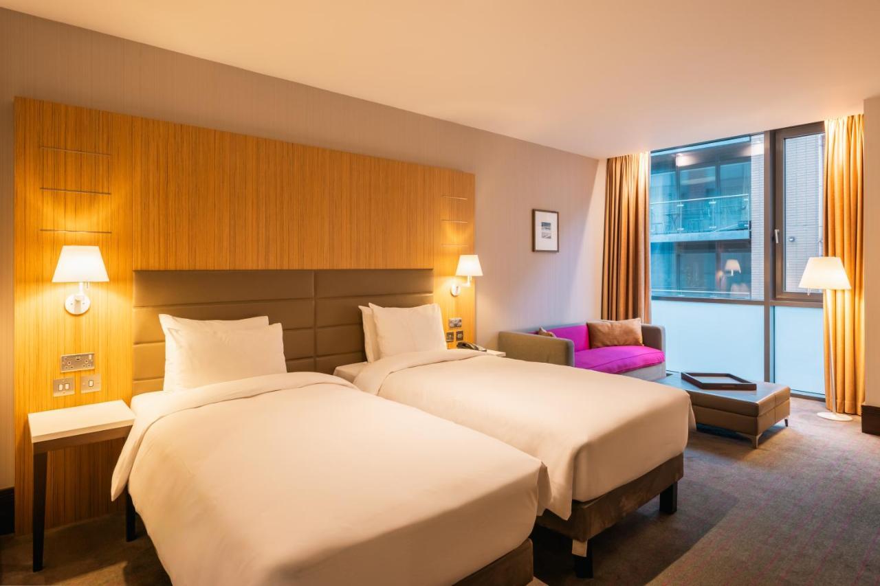 Radisson Blu Royal Hotel Dublino Esterno foto